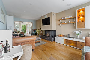 Photo 6- click for photo gallery